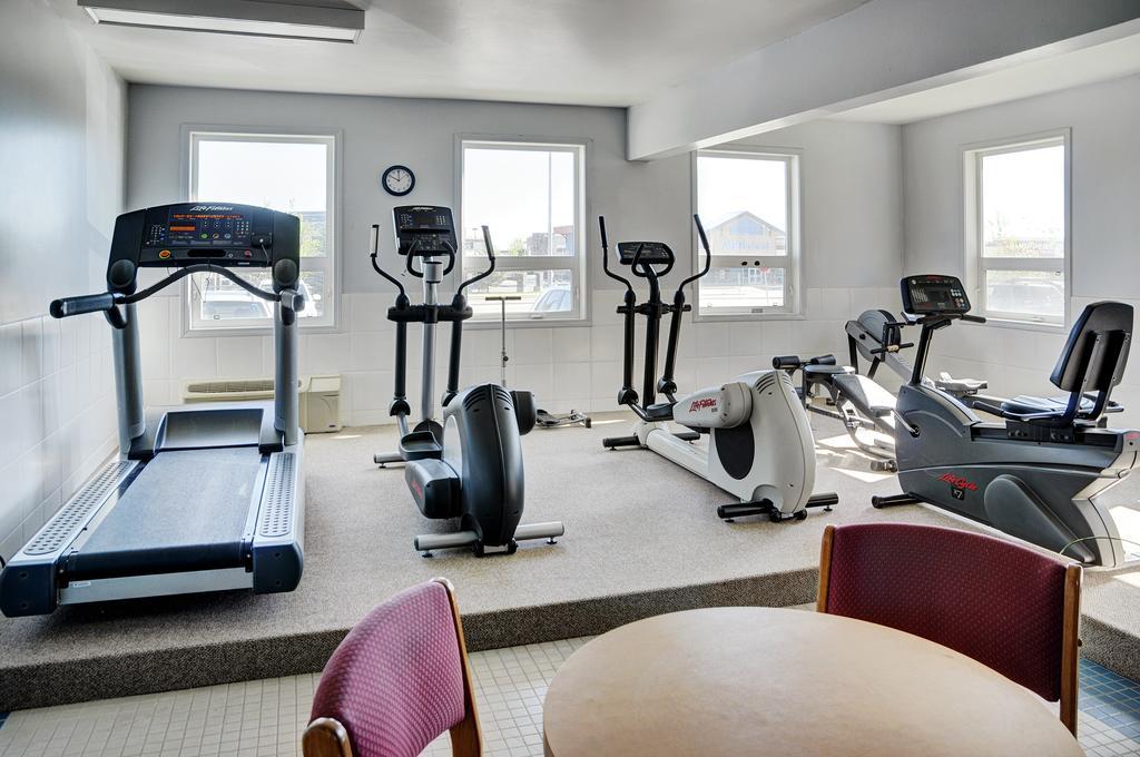 Lakeview Inns & Suites - Okotoks Szoba fotó